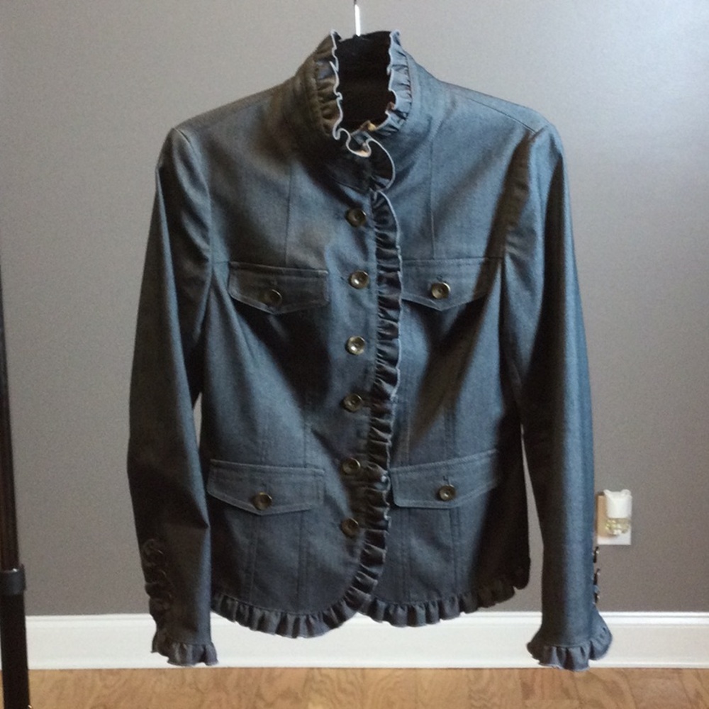 8 Randy Kemper Ruffled Gray Jacket